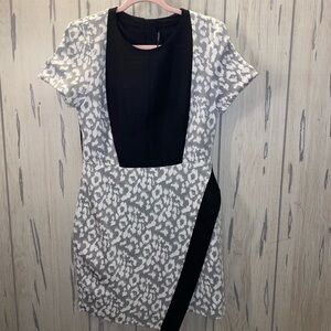 New W118 by WALTER BAKER Women’s Size Medium CIERRA Dress Animal Print $228MSRP
